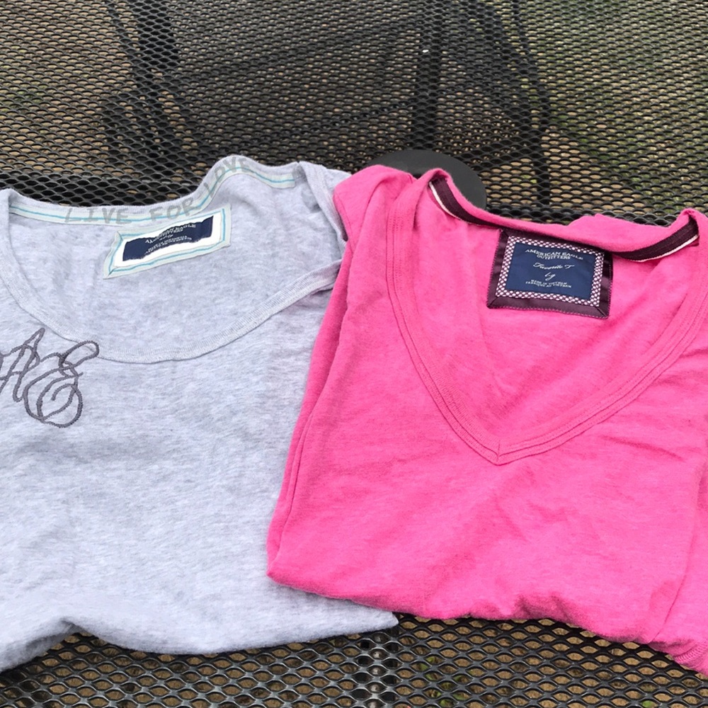 American - T-shirts